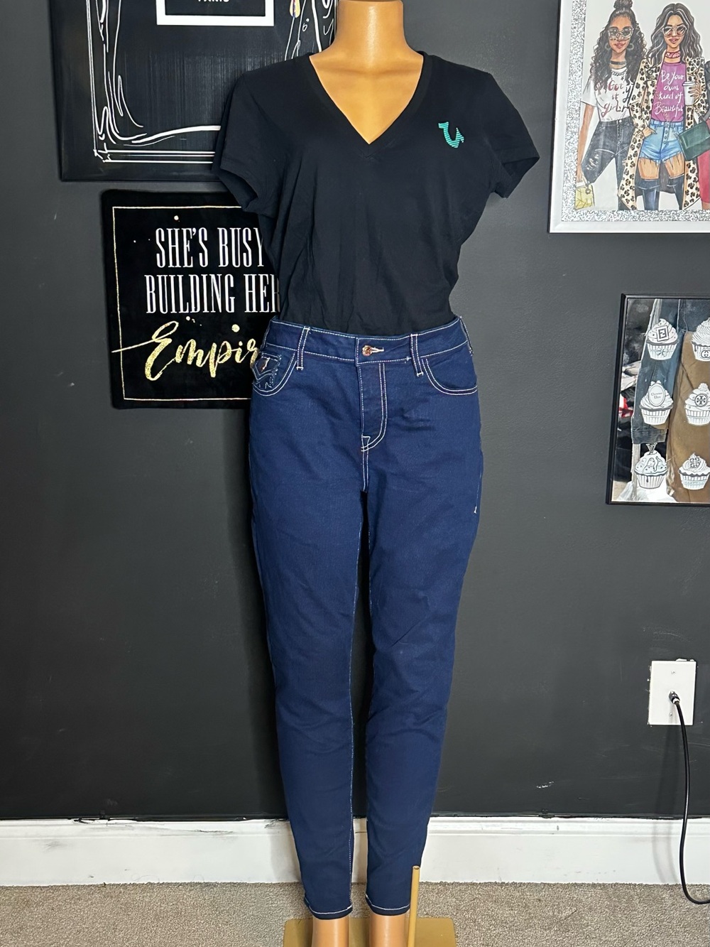 True Religion Women's shirt and Skinny Jeans in Deep Navy